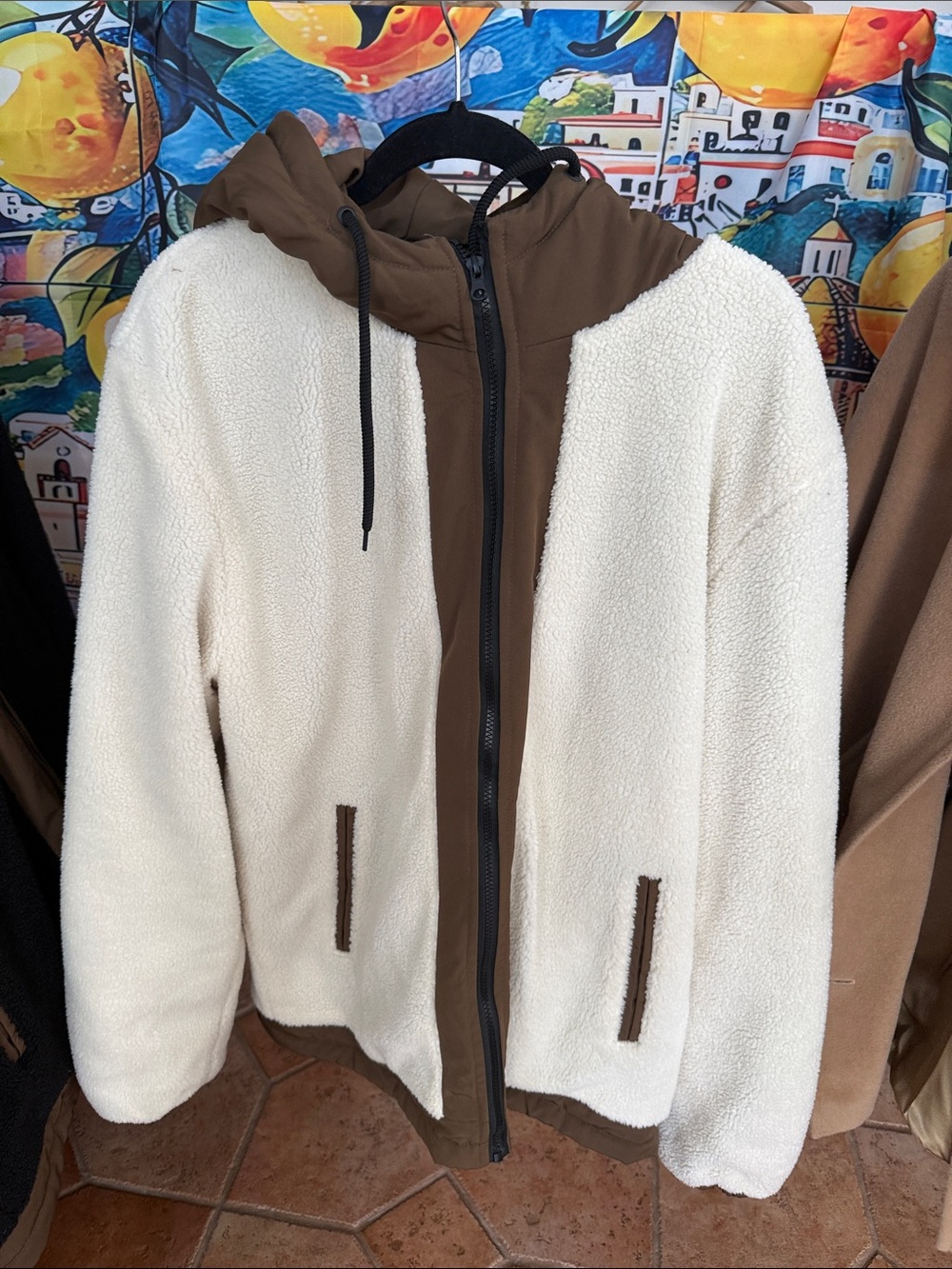 Men's Two-Tone Sherpa Jacket with Hood - Cream & Brown